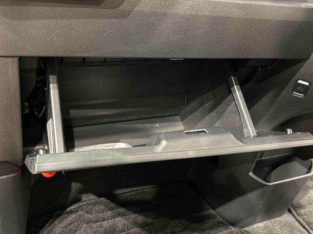 ウェイク Ｌ　ＳＡＩＩＩ　純正ナビ装着用アップグレードパック　両側電動スライドドア　格納式リヤドアサンシェード　サイドエアバッグ（31枚目）