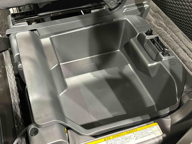 ウェイク Ｌ　ＳＡＩＩＩ　純正ナビ装着用アップグレードパック　両側電動スライドドア　格納式リヤドアサンシェード　サイドエアバッグ（33枚目）