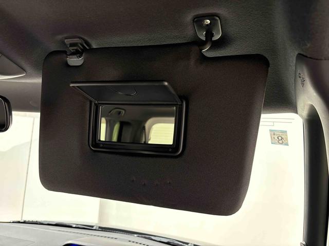 タント カスタムRSスタイルセレクション LEDオートライト パワースライドドアウェルカムオープン機能 オート電動格納式ドアミラー 助手席ロングスライド 助手席イージークローザー アルミホイール キーフリーシステム(31枚目)