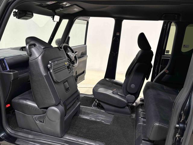 タント カスタムRSスタイルセレクション LEDオートライト パワースライドドアウェルカムオープン機能 オート電動格納式ドアミラー 助手席ロングスライド 助手席イージークローザー アルミホイール キーフリーシステム(39枚目)