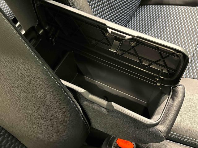 タント カスタムX バックモニター対応カメラ シートヒーター LEDオートライト パワースライドドアウェルカムオープン機能 電動パーキングブレーキ 運転席助手席シートヒーター アルミホイール キーフリーシステム オート電動格納式ドアミラー(30枚目)