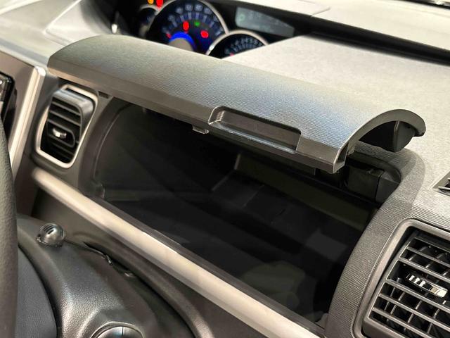 タント カスタムＸ　トップエディションＳＡＩＩＩ　ナビ　バックカメラ　ＬＥＤオートライト　左側パワースライドドア　オート電動格納式ドアミラー　アルミホイール　キーフリーシステム　オートエアコン（32枚目）