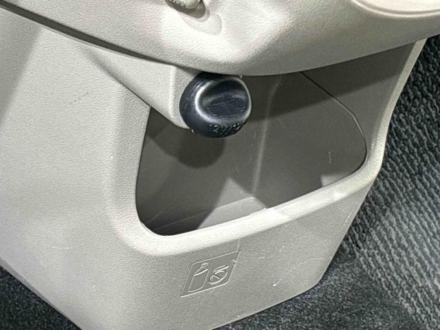 ステラ Ｇ　スマートアシスト　ナビ　バックモニター　ＥＴＣ車載器　ＬＥＤヘッドライト　アルミホイール　オートライト　プッシュボタンスタート　セキュリティアラーム　キーフリーシステム（32枚目）