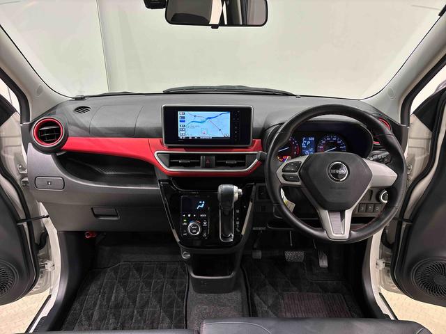 キャスト スポーツＳＡＩＩ　カーナビ　バックカメラ　ドライブレコーダー　ＬＥＤヘッドランプ・フォグランプ　アルミホイール　オートライト　プッシュボタンスタート　セキュリティアラーム　シートヒーター　オートエアコン　オート格納式電動ドアミラー　キーフリーシステム（13枚目）