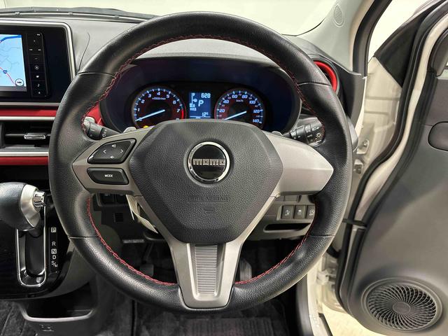 キャスト スポーツＳＡＩＩ　カーナビ　バックカメラ　ドライブレコーダー　ＬＥＤヘッドランプ・フォグランプ　アルミホイール　オートライト　プッシュボタンスタート　セキュリティアラーム　シートヒーター　オートエアコン　オート格納式電動ドアミラー　キーフリーシステム（14枚目）