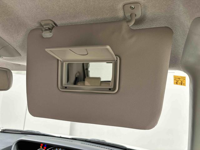 ムーヴキャンバス Ｇメイクアップリミテッド　ＳＡＩＩＩ　ナビ　パノラマモニター　ＬＥＤヘッドライト　ＬＥＤフォグランプ　置き楽ボックス　オートライト　プッシュボタンスタート　セキュリティアラーム（30枚目）