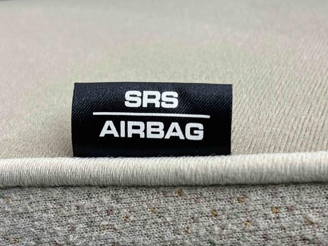 ムーヴキャンバス Ｇメイクアップリミテッド　ＳＡＩＩＩ　ナビ　パノラマモニター　ＬＥＤヘッドライト　ＬＥＤフォグランプ　置き楽ボックス　オートライト　プッシュボタンスタート　セキュリティアラーム（32枚目）