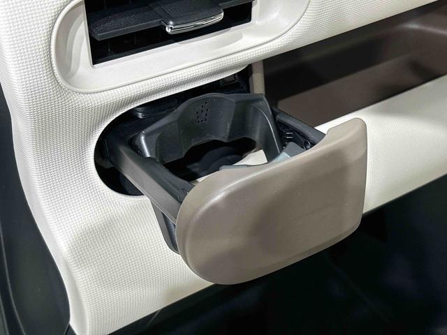 ムーヴキャンバス Ｇメイクアップリミテッド　ＳＡＩＩＩ　ナビ　パノラマモニター　ＬＥＤヘッドライト　ＬＥＤフォグランプ　置き楽ボックス　オートライト　プッシュボタンスタート　セキュリティアラーム（34枚目）