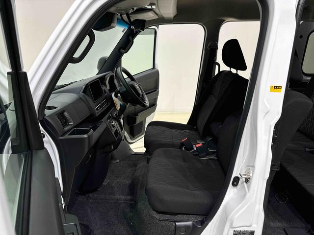 アトレー ＲＳ　キーフリーシステム　リヤヒーター　オートハイビーム　電動格納式ドアミラー　両側パワースライドドアウエルカムオープン機能　オートエアコン　ＬＥＤヘッドランプ　ＬＥＤフォグランプ　プッシュボタンスタート　リバース連動リヤワイパー　リヤスモークガラス（36枚目）