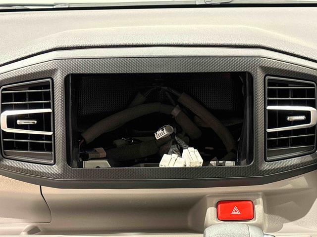 ミライース Ｘ　リミテッドＳＡＩＩＩ　ＬＥＤヘッドライト　バックカメラ付　キーレスエントリーシステム　電動格納式ドアミラー　オートライト　オートハイビーム　マニュアルレベリング　オーディオレス　セキュリティアラーム　前後コーナーセンサー　１４インチフルホイールキャップ（13枚目）