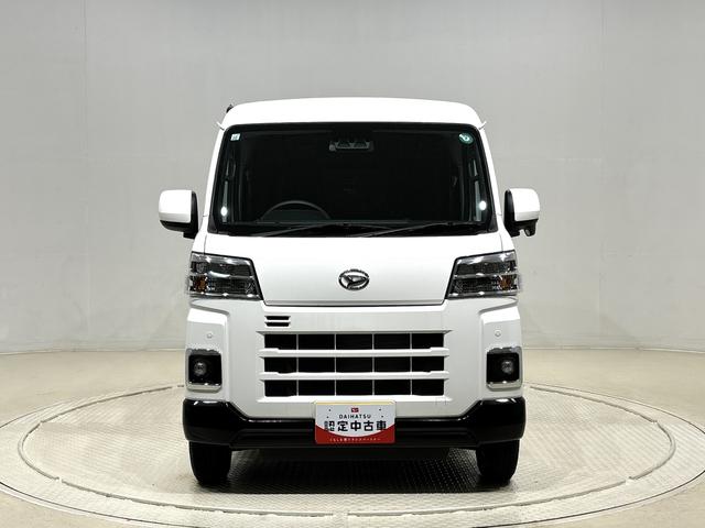 ハイゼットカーゴ ＤＸ　プッシュスタートボタン　オートライト　ＬＥＤヘッドランプ　コーナーセンサー　オーバーヘッドシェルフ　フロントドアパワーウインドウ　キーレスエントリー　ＡＭ／ＦＭラジオ　　マニュアルエアコン　スチールホイール（6枚目）