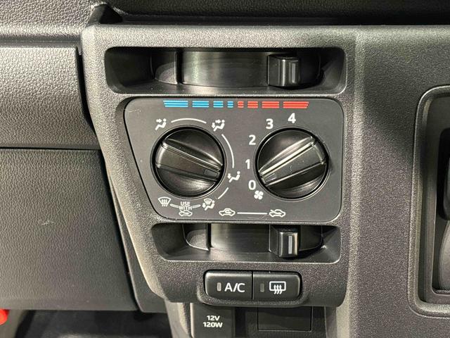 ハイゼットカーゴ ＤＸ　プッシュスタートボタン　オートライト　ＬＥＤヘッドランプ　コーナーセンサー　オーバーヘッドシェルフ　フロントドアパワーウインドウ　キーレスエントリー　ＡＭ／ＦＭラジオ　　マニュアルエアコン　スチールホイール（13枚目）