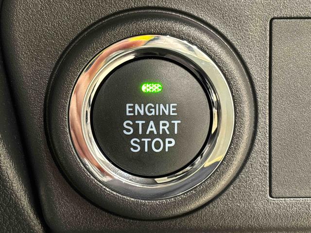 ハイゼットカーゴ ＤＸ　プッシュスタートボタン　オートライト　ＬＥＤヘッドランプ　コーナーセンサー　オーバーヘッドシェルフ　フロントドアパワーウインドウ　キーレスエントリー　ＡＭ／ＦＭラジオ　　マニュアルエアコン　スチールホイール（16枚目）