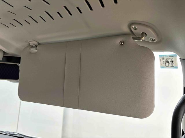 ハイゼットカーゴ ＤＸ　プッシュスタートボタン　オートライト　ＬＥＤヘッドランプ　コーナーセンサー　オーバーヘッドシェルフ　フロントドアパワーウインドウ　キーレスエントリー　ＡＭ／ＦＭラジオ　　マニュアルエアコン　スチールホイール（23枚目）