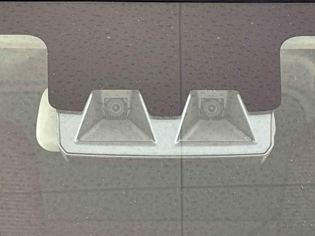 ハイゼットカーゴ ＤＸ　プッシュスタートボタン　オートライト　ＬＥＤヘッドランプ　コーナーセンサー　オーバーヘッドシェルフ　フロントドアパワーウインドウ　キーレスエントリー　ＡＭ／ＦＭラジオ　　マニュアルエアコン　スチールホイール（35枚目）