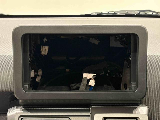 タフト Ｇ　クロムベンチャー　バックカメラ　電動パーキングブレーキ　スカイフィールトップ　クロムパック　メッキパック　シルバーアンダーガーニッシュ　インテリアアクセント　ＬＥＤオートライト＆フォグランプ　電動パーキングブレーキ　バックカメラ　アルミホイール（16枚目）