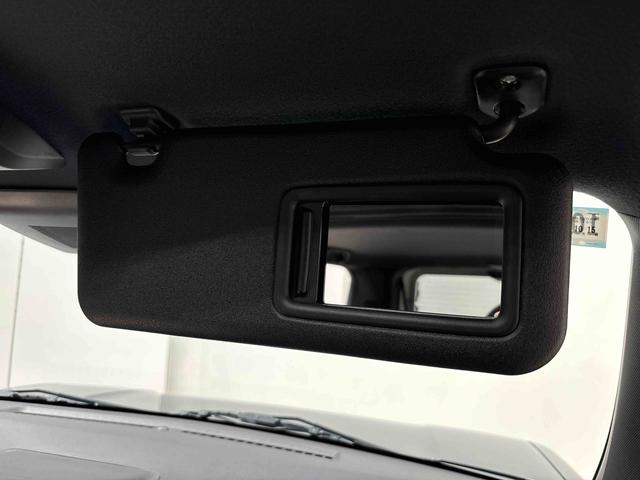 タフト Ｇ　クロムベンチャー　バックカメラ　電動パーキングブレーキ　スカイフィールトップ　クロムパック　メッキパック　シルバーアンダーガーニッシュ　インテリアアクセント　ＬＥＤオートライト＆フォグランプ　電動パーキングブレーキ　バックカメラ　アルミホイール（27枚目）