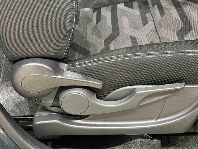 タフト Ｇ　クロムベンチャー　バックカメラ　電動パーキングブレーキ　スカイフィールトップ　クロムパック　メッキパック　シルバーアンダーガーニッシュ　インテリアアクセント　ＬＥＤオートライト＆フォグランプ　電動パーキングブレーキ　バックカメラ　アルミホイール（28枚目）