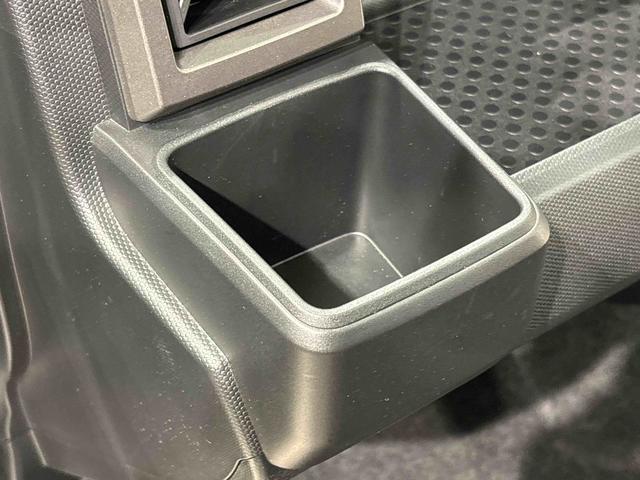 タフト Ｇ　クロムベンチャー　バックカメラ　電動パーキングブレーキ　スカイフィールトップ　クロムパック　メッキパック　シルバーアンダーガーニッシュ　インテリアアクセント　ＬＥＤオートライト＆フォグランプ　電動パーキングブレーキ　バックカメラ　アルミホイール（31枚目）