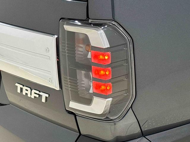 タフト Ｇ　クロムベンチャー　バックカメラ　電動パーキングブレーキ　スカイフィールトップ　クロムパック　メッキパック　シルバーアンダーガーニッシュ　インテリアアクセント　ＬＥＤオートライト＆フォグランプ　電動パーキングブレーキ　バックカメラ　アルミホイール（46枚目）