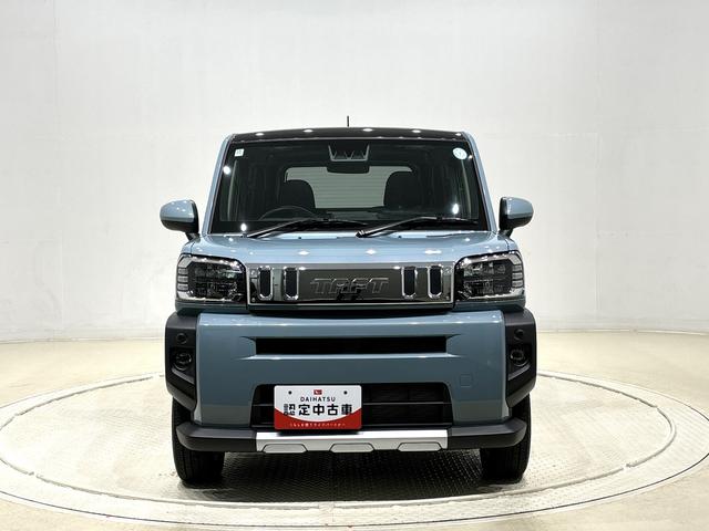 タフト G クロムベンチャー スカイフィールトップ クロムパック メッキパック シルバーアンダーガーニッシュ インテリアアクセント LEDオートライト&フォグランプ 電動パーキングブレーキ バックカメラ アルミホイール(6枚目)