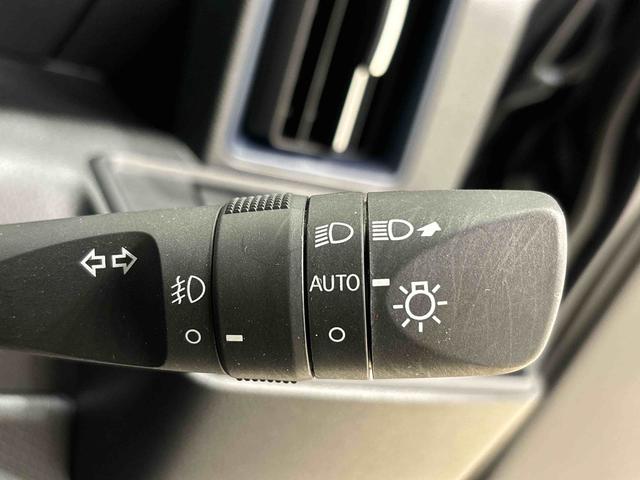 タント カスタムＲＳ　４ＷＤ　バックカメラ付　両側パワースライドドア　ＬＥＤオートライト　パワースライドドアウェルカムオープン機能　電動パーキングブレーキ　運転席助手席シートヒーター　アルミホイール　キーフリーシステム　　オート電動格納式ドアミラー（23枚目）