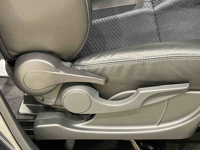 タント カスタムＲＳ　４ＷＤ　バックカメラ付　両側パワースライドドア　ＬＥＤオートライト　パワースライドドアウェルカムオープン機能　電動パーキングブレーキ　運転席助手席シートヒーター　アルミホイール　キーフリーシステム　　オート電動格納式ドアミラー（28枚目）