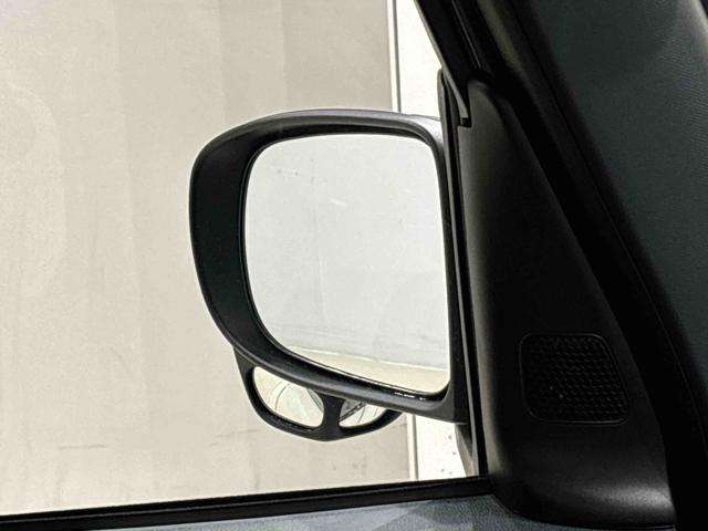 タント カスタムＲＳ　４ＷＤ　バックカメラ付　両側パワースライドドア　ＬＥＤオートライト　パワースライドドアウェルカムオープン機能　電動パーキングブレーキ　運転席助手席シートヒーター　アルミホイール　キーフリーシステム　　オート電動格納式ドアミラー（51枚目）