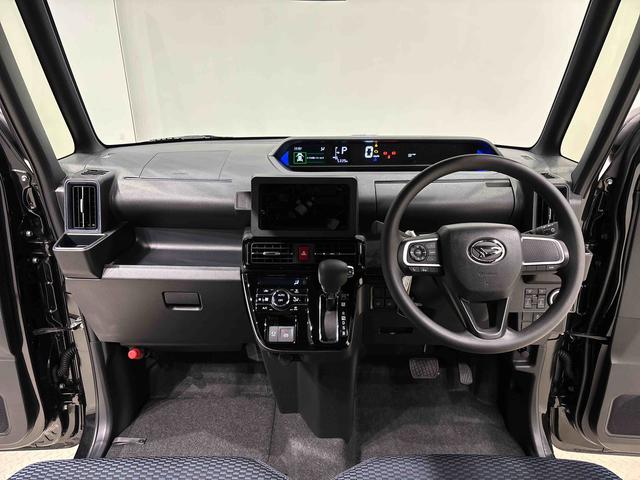 タント カスタムX バックカメラ付 前席シートヒーター LEDオートライト パワースライドドアウェルカムオープン機能 電動パーキングブレーキ 運転席助手席シートヒーター アルミホイール キーフリーシステム オート電動格納式ドアミラー(11枚目)