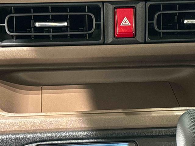 ムーヴキャンバス セオリーG バックカメラ 電動パーキングブレーキ LEDオートライト・フォグランプ 電動パーキングブレーキ プッシュボタンスタート セキュリティアラーム バックカメラ 両側パワースライドドアウエルカムオープン機能 オート電動格納式ドアミラー(16枚目)