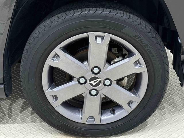 �X�^�C���b�V���ȃf�U�C���􏃐��A���~�z�C�[���@���S�̃t�����g�x���`���[�e�B�h�f�B�X�N�u���[�L�B