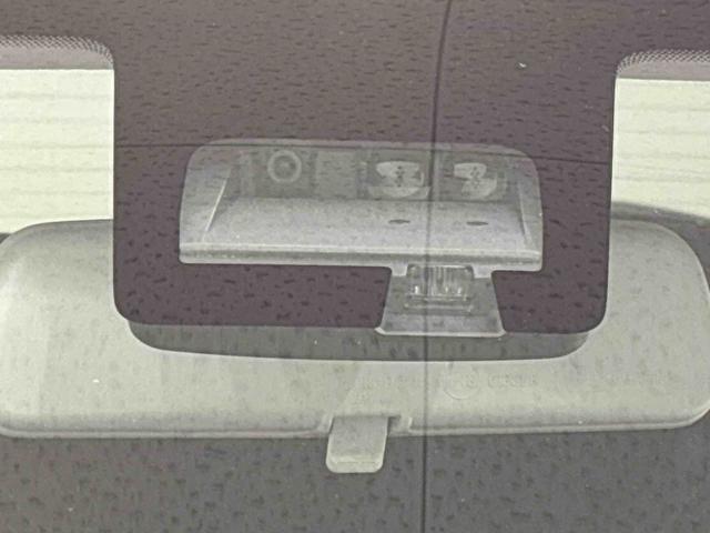 スイフトスポーツ ベースグレード　　ＣＤ　６速マニュアル　ＬＥＤヘッドライト　ＣＤステレオ　　６速マニュアル　　プッシュボタンスタート　シートヒーター　　オートエアコン　　ＬＥＤヘッドライト　　フォグランプ　　コーナーセンサー（35枚目）