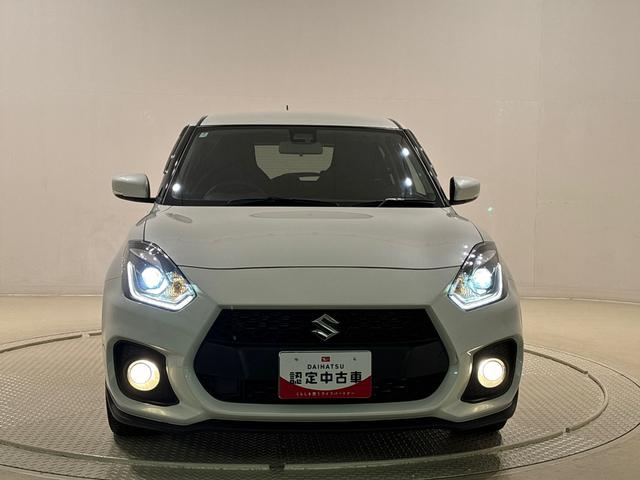 スイフトスポーツ ベースグレード　　ＣＤ　６速マニュアル　ＬＥＤヘッドライト　ＣＤステレオ　　６速マニュアル　　プッシュボタンスタート　シートヒーター　　オートエアコン　　ＬＥＤヘッドライト　　フォグランプ　　コーナーセンサー（37枚目）