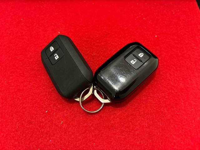 スイフトスポーツ ベースグレード　　ＣＤ　６速マニュアル　ＬＥＤヘッドライト　ＣＤステレオ　　６速マニュアル　　プッシュボタンスタート　シートヒーター　　オートエアコン　　ＬＥＤヘッドライト　　フォグランプ　　コーナーセンサー（43枚目）