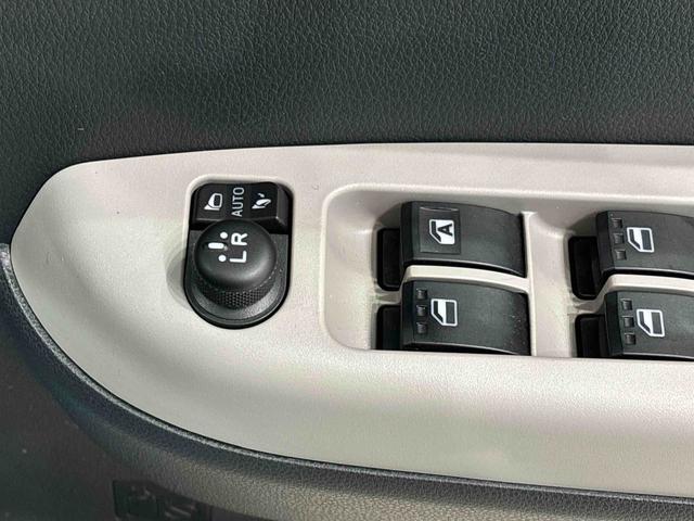 ブーン スタイル　ＳＡＩＩＩ　パノラマモニター対応カメラ　ＬＥＤヘッドランプ　オートライト　プッシュボタンスタート　セキュリティアラーム　コーナーセンサー　１４インチフルホイールキャップ（22枚目）