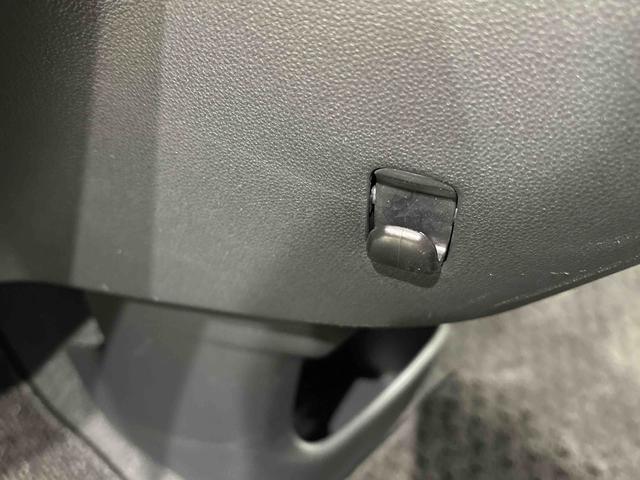 ブーン スタイル　ＳＡＩＩＩ　パノラマモニター対応カメラ　ＬＥＤヘッドランプ　オートライト　プッシュボタンスタート　セキュリティアラーム　コーナーセンサー　１４インチフルホイールキャップ（31枚目）