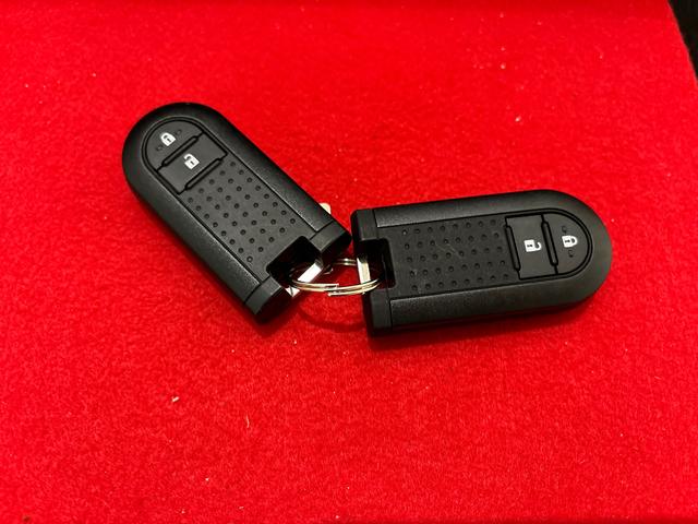 ブーン スタイル　ＳＡＩＩＩ　パノラマモニター対応カメラ　ＬＥＤヘッドランプ　オートライト　プッシュボタンスタート　セキュリティアラーム　コーナーセンサー　１４インチフルホイールキャップ（45枚目）