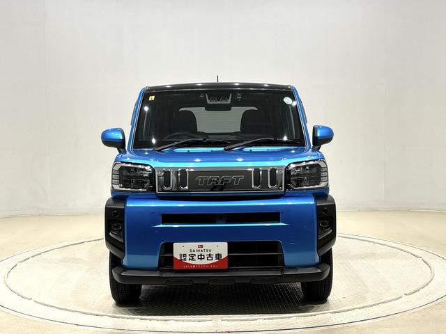 タフト G バックモニター ナビ ETC車載器 ドライブレコーダー スカイフィールトップ LEDオートライト オートハイビーム フロントフォグランプ 運転席/助手席シートヒーター プッシュボタンスタート キーフリーシステム 電動パーキングブレーキ アルミホイール(11枚目)