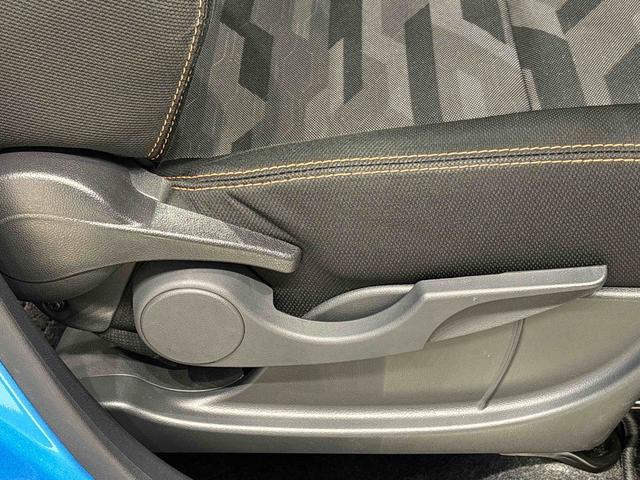 タフト G バックモニター ナビ ETC車載器 ドライブレコーダー スカイフィールトップ LEDオートライト オートハイビーム フロントフォグランプ 運転席/助手席シートヒーター プッシュボタンスタート キーフリーシステム 電動パーキングブレーキ アルミホイール(31枚目)