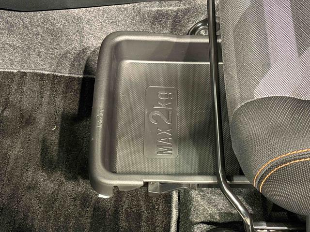 タフト G バックモニター ナビ ETC車載器 ドライブレコーダー スカイフィールトップ LEDオートライト オートハイビーム フロントフォグランプ 運転席/助手席シートヒーター プッシュボタンスタート キーフリーシステム 電動パーキングブレーキ アルミホイール(36枚目)