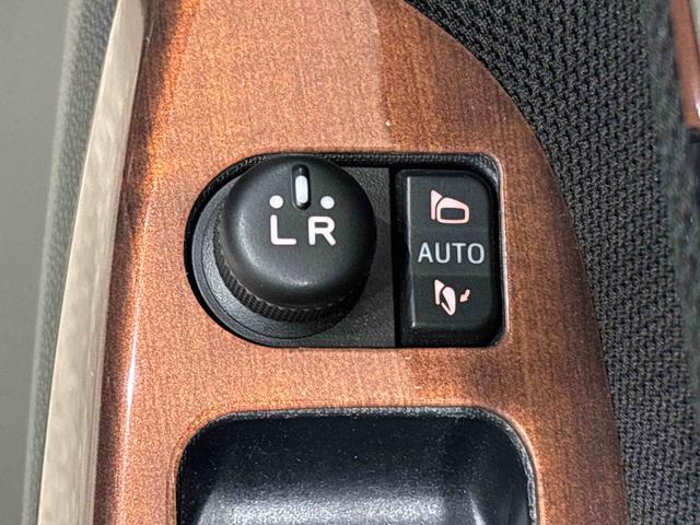 ムーヴ カスタム　Ｘリミテッド　ＳＡＩＩＩ　ナビ、ＬＥＤオートハイビーム・フォグランプ　運転席シートヒーター　アルミホイール　オートライト　プッシュボタンスタート　セキュリティアラーム（27枚目）