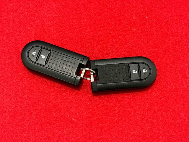 ムーヴ カスタム　Ｘリミテッド　ＳＡＩＩＩ　ナビ、ＬＥＤオートハイビーム・フォグランプ　運転席シートヒーター　アルミホイール　オートライト　プッシュボタンスタート　セキュリティアラーム（52枚目）