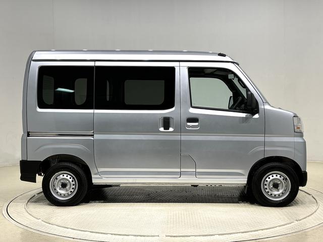 ハイゼットカーゴ ＤＸ　ハロゲンヘッドランプ　　荷室ランプ　コーナーセンサー　ＡＭ・ＦＭラジオ　テンパータイヤ　キーレスエントリー　オーバーヘッドシェルフ（7枚目）