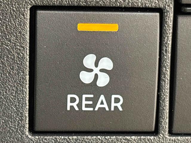 ハイゼットカーゴ ＤＸ　ハロゲンヘッドランプ　　荷室ランプ　コーナーセンサー　ＡＭ・ＦＭラジオ　テンパータイヤ　キーレスエントリー　オーバーヘッドシェルフ（16枚目）