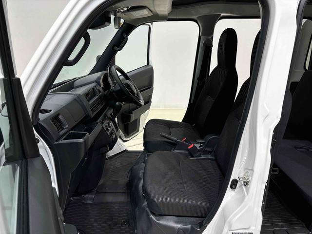 ���~��̂��Ղ��Ƒϋv���ɗD�ꂽ�t�����g�V�[�g�ł������蓭���A���ɗ��N���}�B�ωׂɕ����Ȃ�����ƁA��R��Ōo�ϓI�ł���I