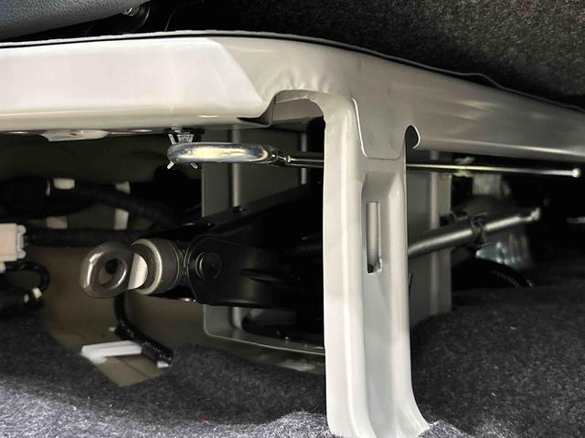 アトレー ＲＳ　バックモニター対応カメラ　クルーズコントロール　電動格納式ドアミラー　オートライト　オートエアコン　ＬＥＤヘッドランプ　ＬＥＤフォグランプ　プッシュボタンスタート　リヤワイパー（39枚目）