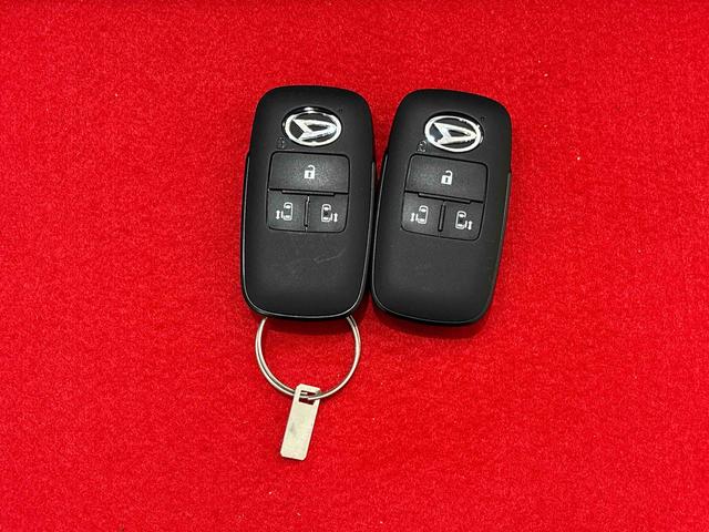 アトレー ＲＳ　バックモニター対応カメラ　クルーズコントロール　電動格納式ドアミラー　オートライト　オートエアコン　ＬＥＤヘッドランプ　ＬＥＤフォグランプ　プッシュボタンスタート　リヤワイパー（52枚目）