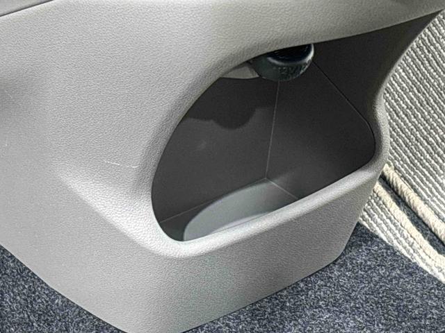 ミライース Ｘｆ　メモリアルエディション　キーレスエントリー　ＥＴＣ　ハロゲンヘッドランプ　セキュリティアラーム　コーナーセンサー　１４インチフルホイールキャップ　　マニュアルエアコン　ショツピングフック（26枚目）