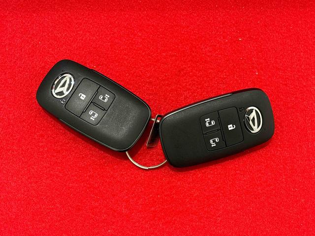 ムーヴキャンバス ストライプスG 電子パーキング 両側パワースライドドア LEDオートライト・フォグランプ 電動パーキングブレーキ プッシュボタンスタート セキュリティアラーム バックカメラ 両側パワースライドドアウエルカムオープン機能 オート電動格納式ドアミラー(49枚目)