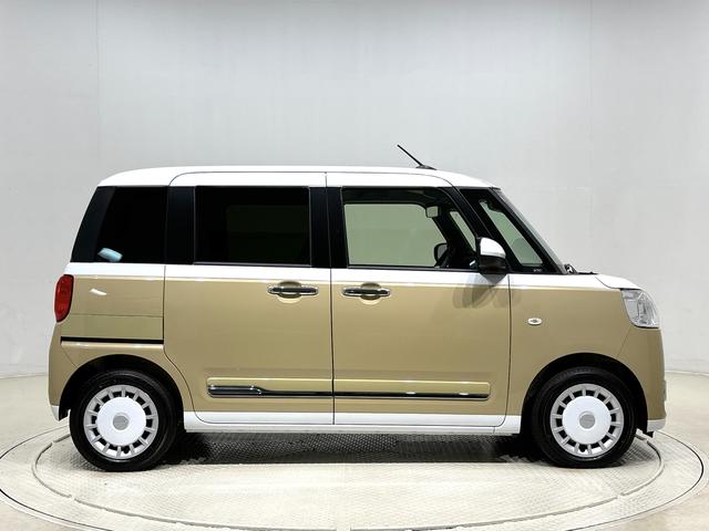 ムーヴキャンバス ストライプスＧ　バックモニター対応カメラ　シートヒーター　ＬＥＤオートライト・フォグランプ　電動パーキングブレーキ　プッシュボタンスタート　セキュリティアラーム　バックカメラ　両側パワースライドドアウエルカムオープン機能　オート電動格納式ドアミラー（7枚目）